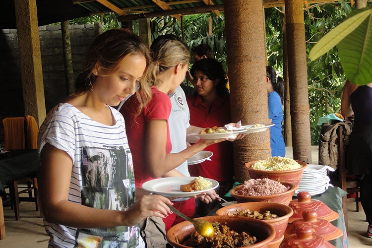 White Water Rafting in Sri Lanka | Kitulgala White Water Rafting | White Water Rafting Organisers in Sri Lanka Kitulgala