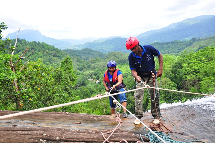 Waterfall Abseiling | Waterfall Abseiling in Kitulgala Sri Lanka | Waterfall Abseiling in Sri Lanka | Kitulgala Abseiling Waterfalls Sri Lanka