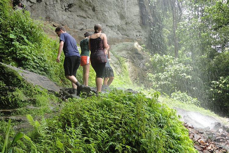 Waterfall Trekking | Waterfall Walks | Sri Lanka Waterfalls | Trekk to Waterfalls | Waterfall Walks and Trails in Sri Lanka