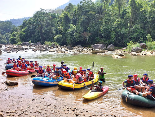 rafting in Kitulgala